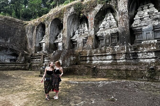 Bali Sunrise Without Hiking: Temples, Rice Terraces & Waterfall - Gunung Kawi’s rock-cut shrines and 300 steps
