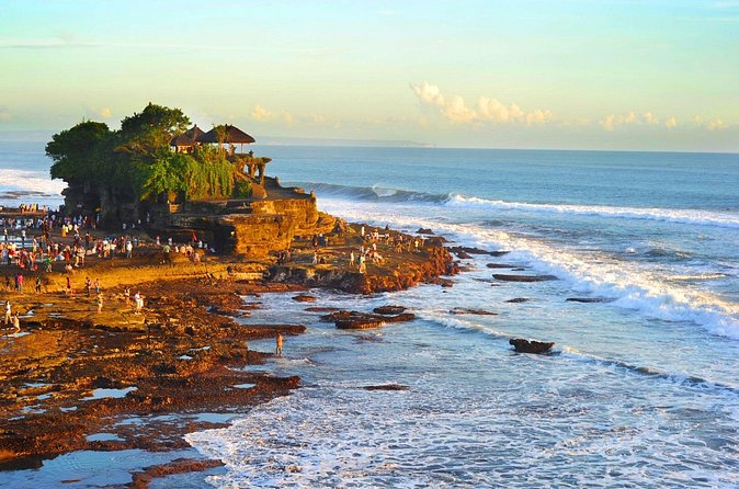 Bali Tana Lot Half day Sunset - Pura Batu Bolong and the arched rock bridge