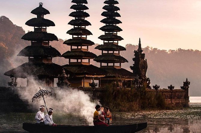 Bali Tour Customized With Local Guide - Uluwatu, beach time, and a sunset dance