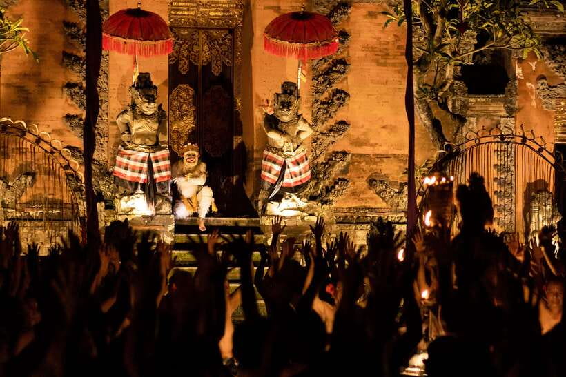 Bali: Ubud Kecak and Fire Dance Show Tickets - Practical booking advice for a smoother evening