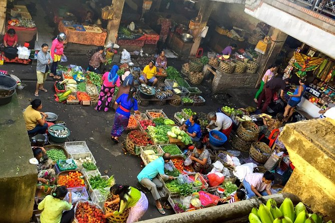 Bali Ubud Paon Cooking Class - Sit Down for the Meal You Prepared