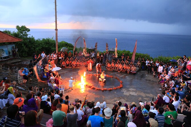 Bali: Uluwatu Kecak Dance Show, Bali Temple, and Lobster Dinner - Understanding the one-hour Kecak performance