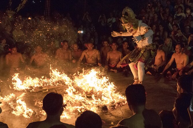 Bali: Uluwatu Kecak Dance Show, Bali Temple, and Lobster Dinner - Who will enjoy this evening most
