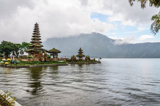 Bali UNESCO Sites: Water Temples and Jatiluwih Rice Terrace Tour - What the private vehicle changes