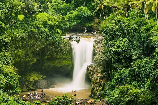 Balinase Cooking Class and Private Ubud Day Tour - Seeing the ninth-century Goa Gajah temple