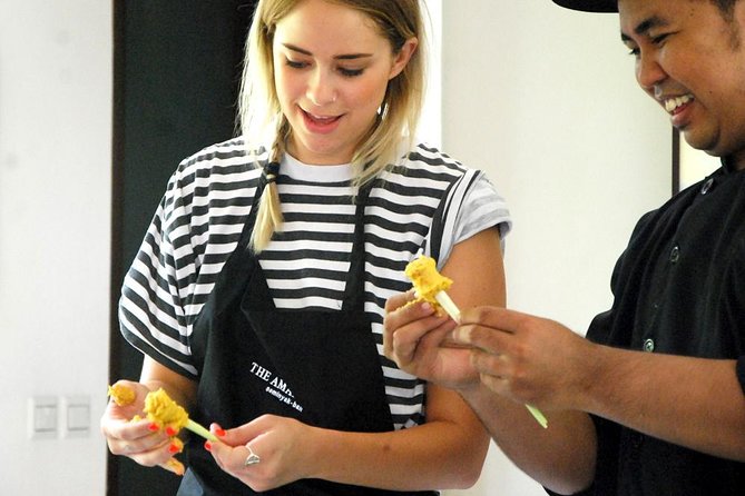 Balinese Cooking Class in Seminyak - Cooking Balinese food at The Amala in Seminyak