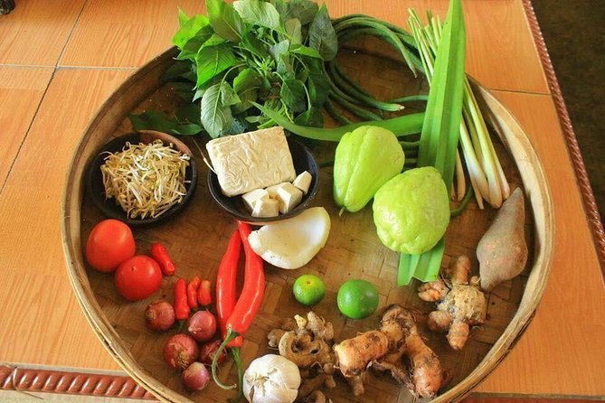 Balinese Cooking Class with Traditional Market Tour - Lunch is the real payoff