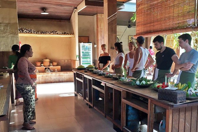 Balinese Cooking class with traditional morning market visit - What could be less ideal