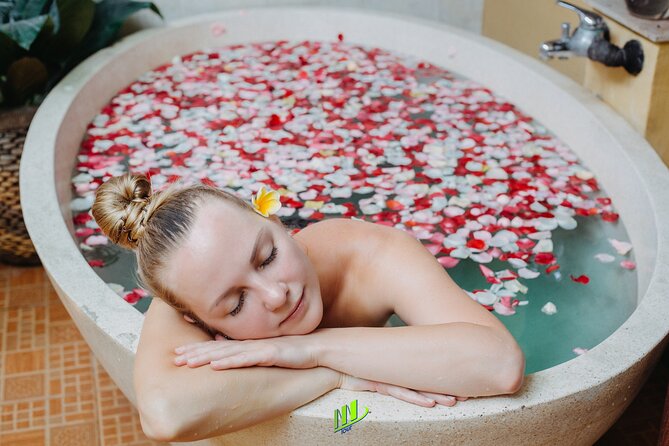 Balinese Traditional Massage and SPA Treatment 2 hours including pick up hotel - Scrub, polish, and yogurt moisturizer