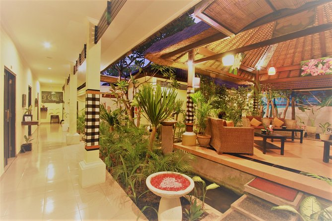 Balinese Traditional Massage and SPA Treatment 2 hours including pick up hotel - The flower bath adds a pleasant finish