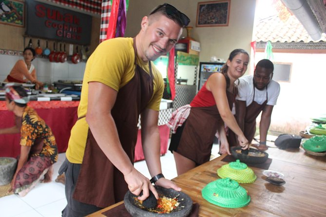 Balinese Ubud cooking school (9 Dish Cooking and Market Tour) - Key points before you book
