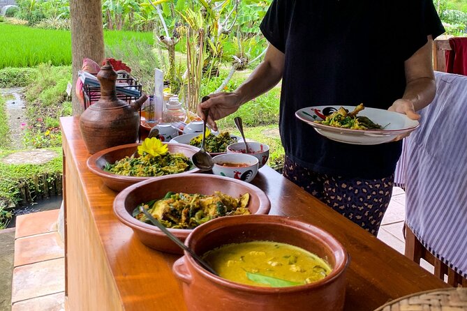 Balinese Vegan Cooking Class with Fresh Harvesting & Garden Tour - Traditional utensils and practical cooking skills