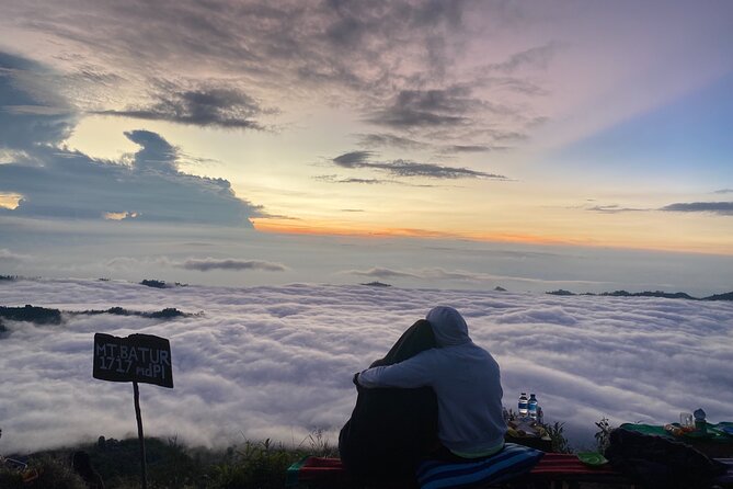 Batur Hike : Mount batur Sunrise Hike & Natural Hotspring - Why the dark start is worth it