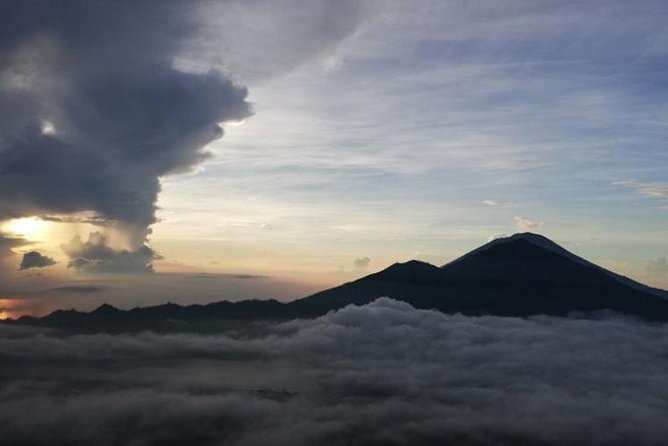 Batur Volcano Trekking - What to wear and carry before leaving Seminyak