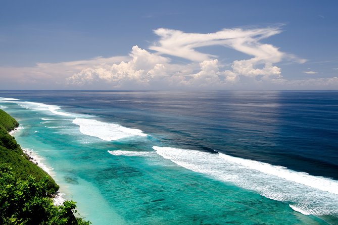 Best Bali Beaches - Uluwatu Temple - FREE Wi-Fi - Padang Padang, a famous beach with limited time