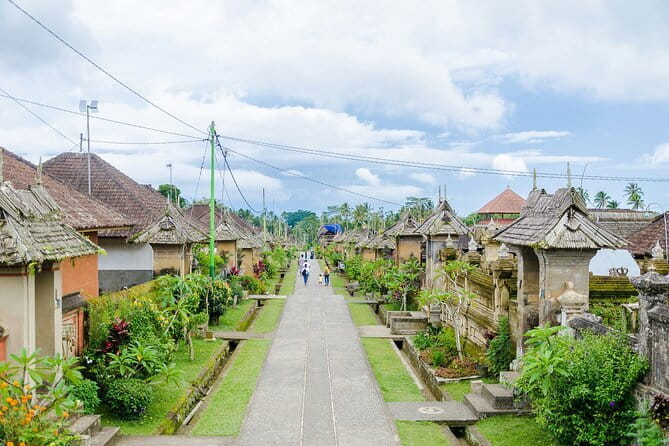 Best Day Tour - #3 World Cleanest Traditional Village - Tegalalang explains Bali’s Subak system