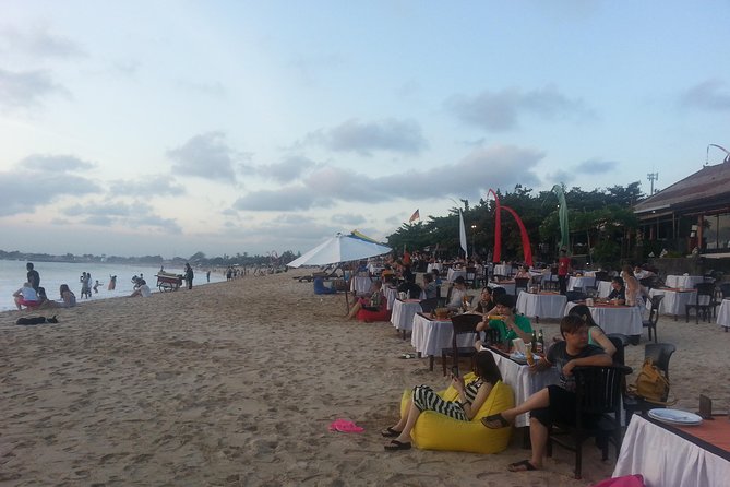 Best of Bali Tanah Lot & Uluwatu Temple Tour Package - Uluwatu Temple on the Ocean Cliff