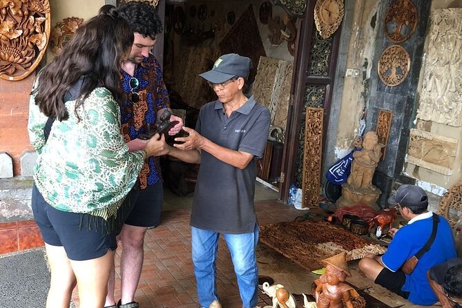 Best Of Ubud And Tanah Lot Temple Private Guide Tour - Happy Swing Bali is an optional photo session