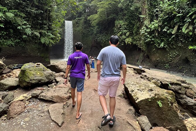 Blue Lagoon Snorkeling and Lunch with Private Transfer - Kanto Lampo brings jungle scenery close to the road