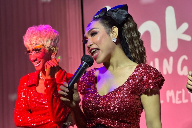 Canggu: Drag Show with Dinner - What the evening feels like from 8 p.m. onward