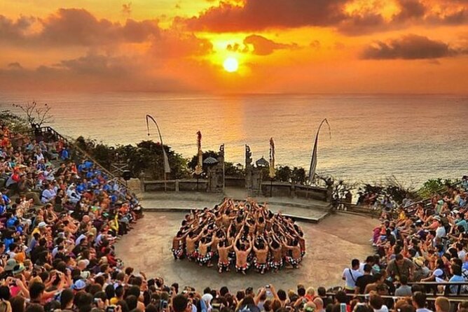 Customizable full-day tour of Bali with private driver - Batuan Temple for a local temple stop