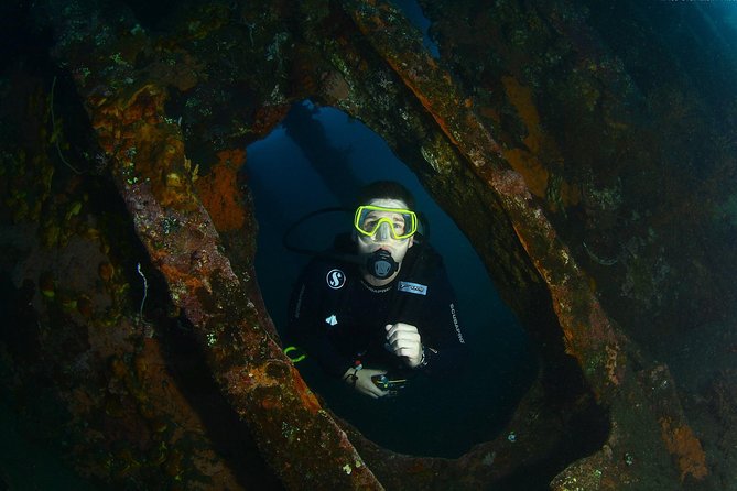 Day Trip certified divers - 3 Dives in Tulamben (pick-up & drop-off included) - Lunch, hot drinks, and the practical middle of the day