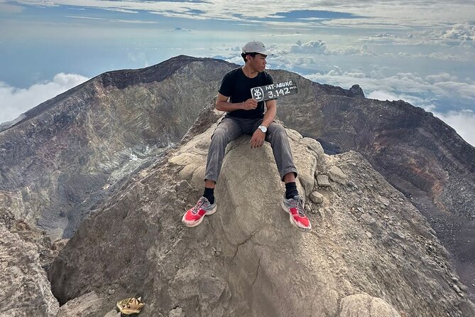 Dekwar Mount Agung Sunrise Trekking - The night start from Candidasa