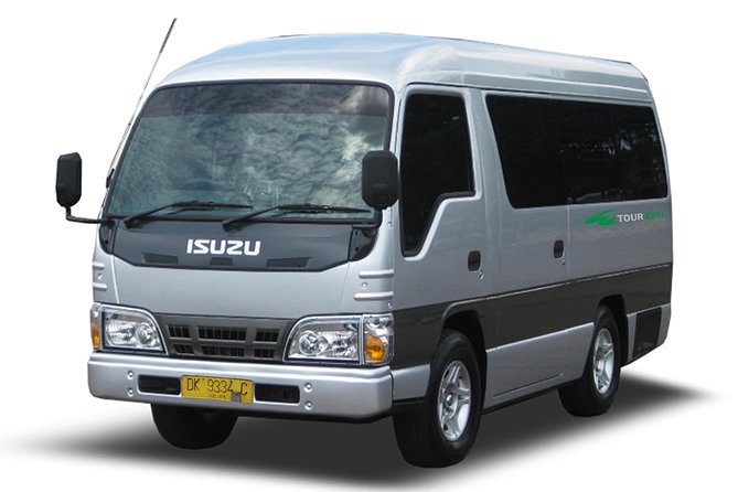 Denpasar Arrival Transfer: Airport to Hotel - Finding your driver among the airport signs