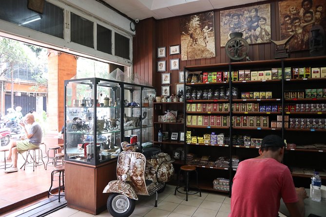 Denpasar City Food Tour (Day Tour) - Finishing with nasi campur or babi guling