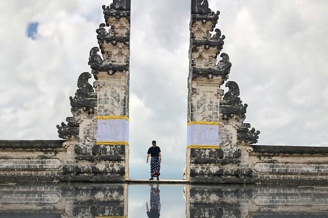 Discover Bali : Shore Excursion from Benoa Port with Free Wi-Fi - Tirta Empul: Bali’s sacred spring temple