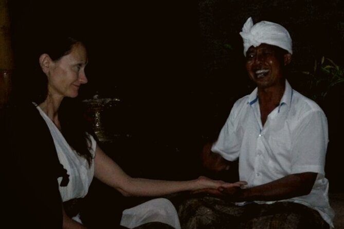 Discover Balinese fortune telling with convenient on-call service - What this Ubud fortune-telling session is really about