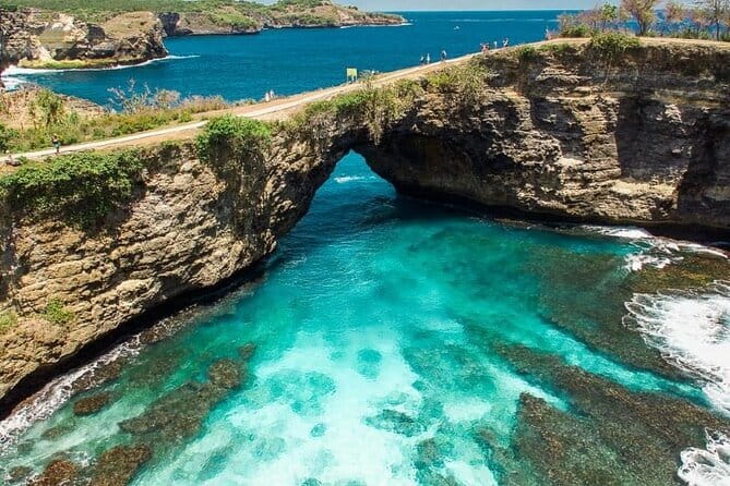 Discover the Enchanting Beauty of West Nusa Penida Private Tour - Angel’s Billabong and the edge of the sea