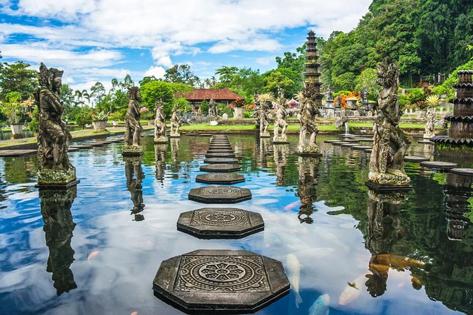 East Bali Tour: Gate of Heaven, Water Palace, Sleeping Gajah - Is $100 a person good value?