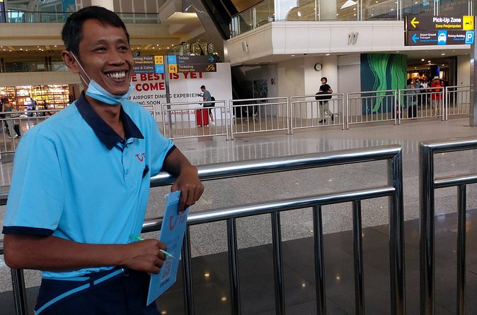 Exclusive Bali Airport Arrival to Hotel Transfer - Stops for money changing and basic arrival needs