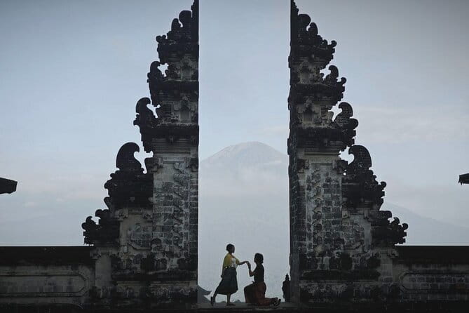 Exclusive Bali: Gates of Heaven, Tirta G - Private & All-Inc - Tirta Gangga’s royal pools and stone paths