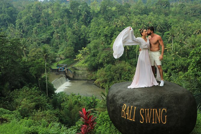 Experience Full Day to Bali Swing Temple and Monkey Forest - Batuan Temple adds a quiet cultural stop