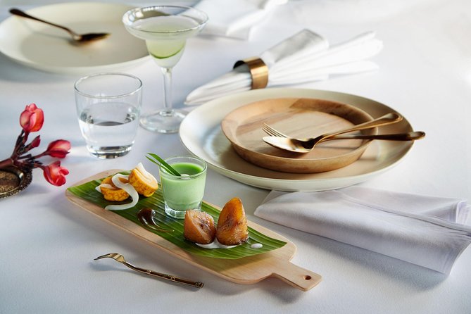 Forest Dining at Tree Deck overlooking lush valley of Ubud - Is the $177 price fair?
