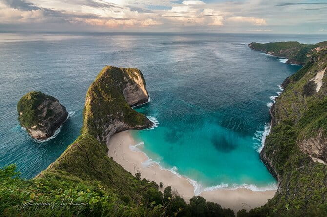 From Bali: Nusa Penida Snorkeling and Island Tour - Kelingking Beach and the famous cliff view