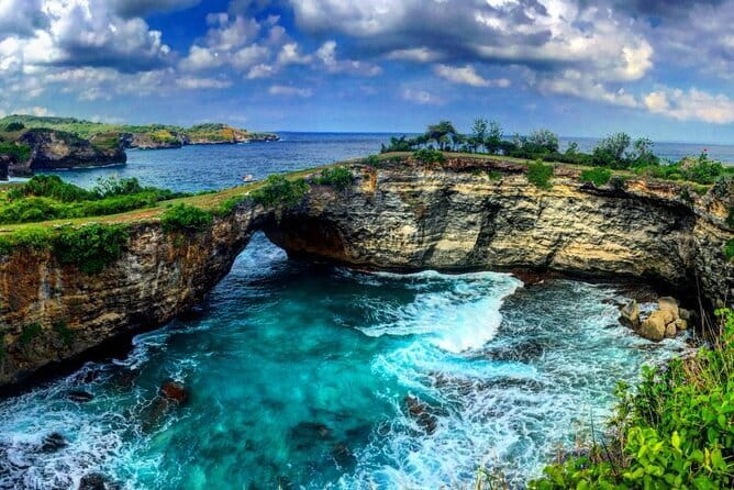 From Bali: Nusa Penida Snorkeling and Island Tour - Arriving at Nusa Penida port