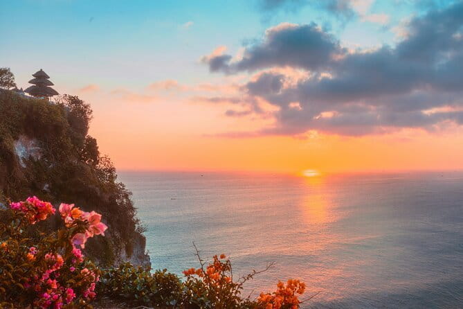 Full Day All Inclusive Tanah Lot and Uluwatu Sunset Tour - The Kecak and fire dance at sunset