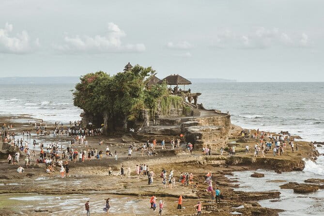 Full Day All Inclusive Tanah Lot and Uluwatu Sunset Tour - Tanah Lot and the temple that meets the sea