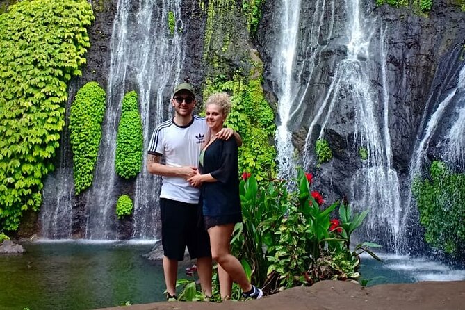 Full Day Bali North West Tour - Waterfall and Scenic Site - Handara Gate is a short, focused photo stop