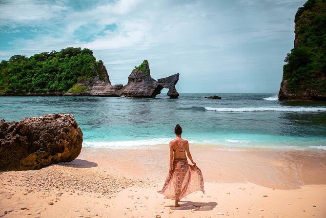 Full Day Private Tour to Nusa Penida Underground Temple from Bali - The physical demands you should take seriously