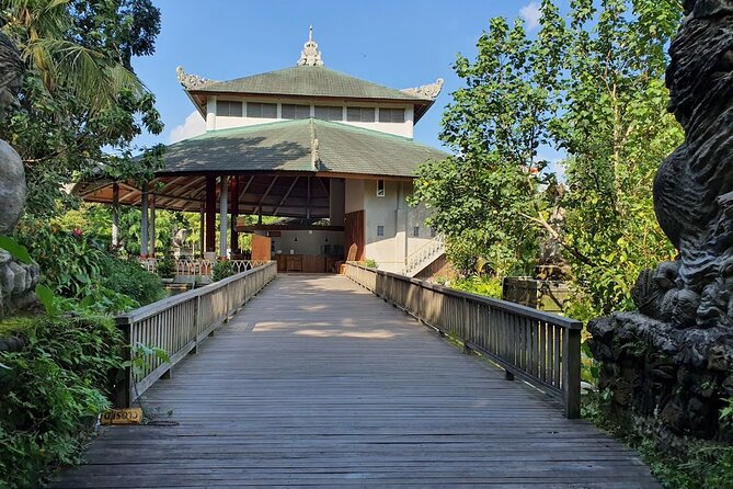Full Day Private Tour to Ubud Waterfall and Tanah Lot Sunset - Tanah Lot at sunset: the day’s grand finish