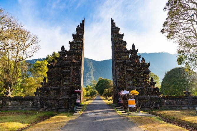 Full Day Tour to Water Temples UNESCO Rice Terraces in Bali - Why the subak system makes Jatiluwih special