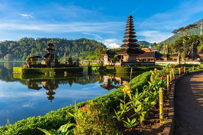 Full Day Tour to Water Temples UNESCO Rice Terraces in Bali - What the eight-hour schedule really means
