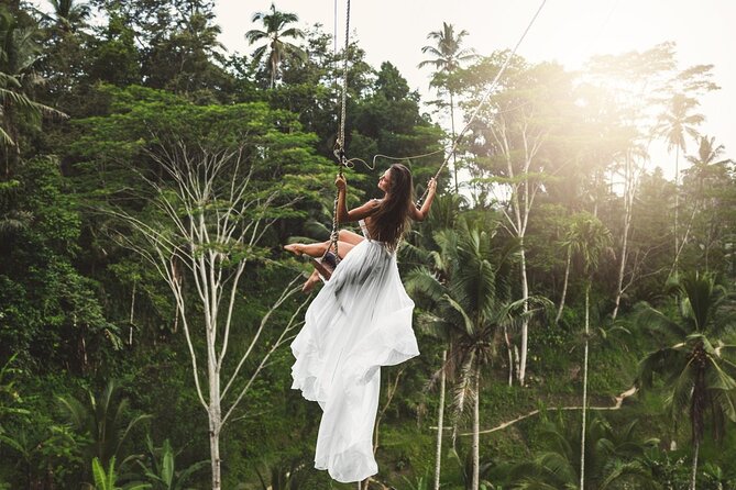 Full Day – Ubud Art Village and Mount Batur Kintamani with Lunch - Celuk silver and gold work