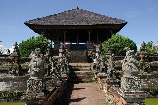 Half-Day Taman Ayun UNESCO and Tanah Lot Temple with private Car - Who should book this half-day outing