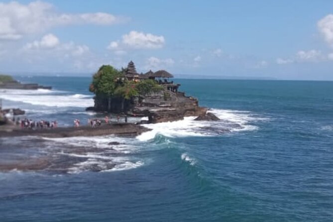Half Day Tanah Lot Temple Private Guided Tour - Tanah Lot at sunset