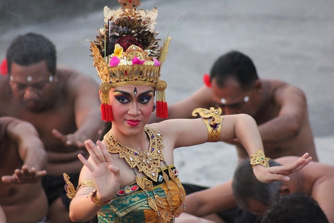 Half-Day Tour: Uluwatu Temple and Kecak Fire Dance Show - Padang Padang Beach, one hour by the water